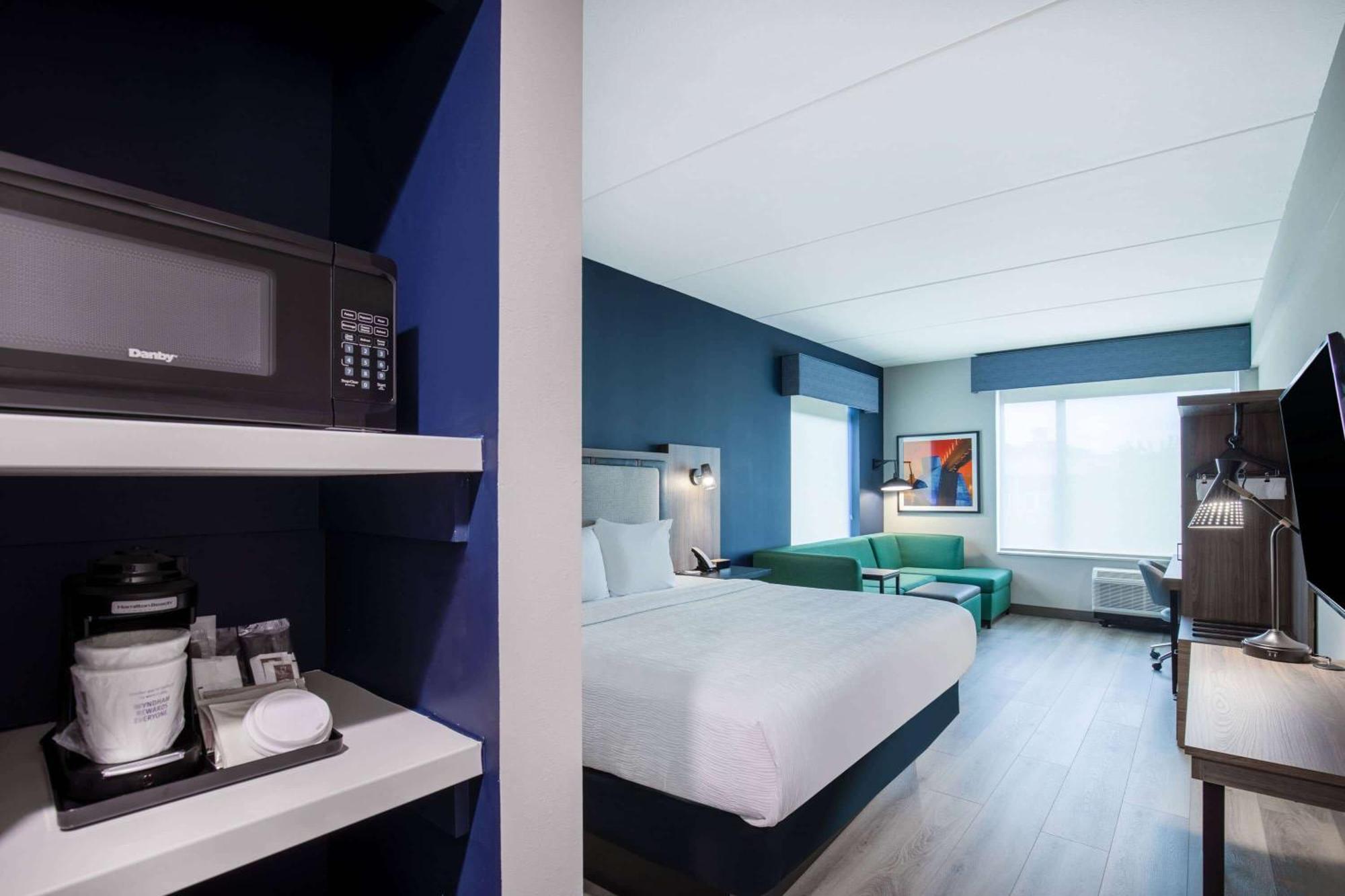 La Quinta Inn & Suites By Wyndham Chattanooga Downtown/South Bagian luar foto