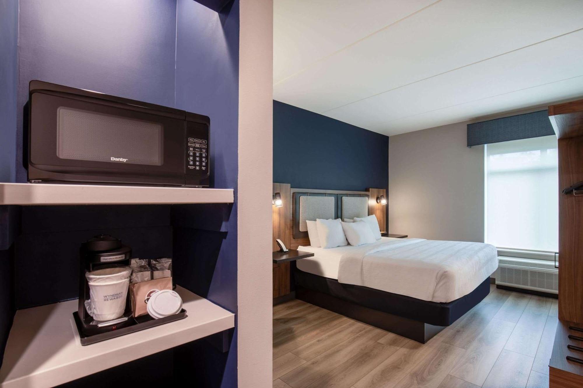 La Quinta Inn & Suites By Wyndham Chattanooga Downtown/South Bagian luar foto