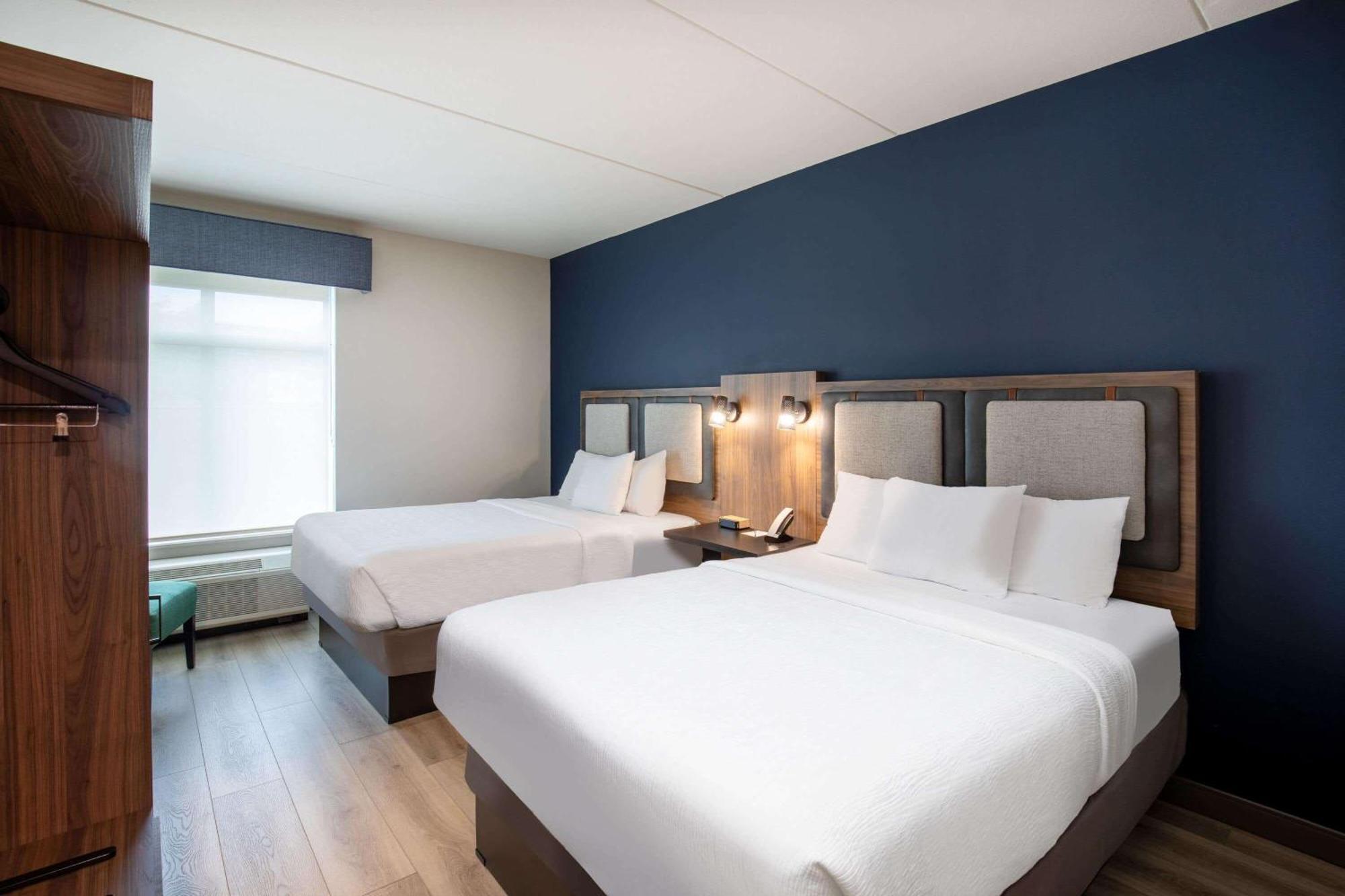 La Quinta Inn & Suites By Wyndham Chattanooga Downtown/South Bagian luar foto