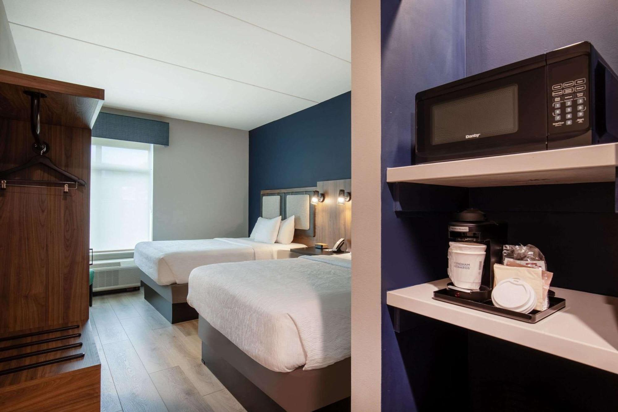La Quinta Inn & Suites By Wyndham Chattanooga Downtown/South Bagian luar foto