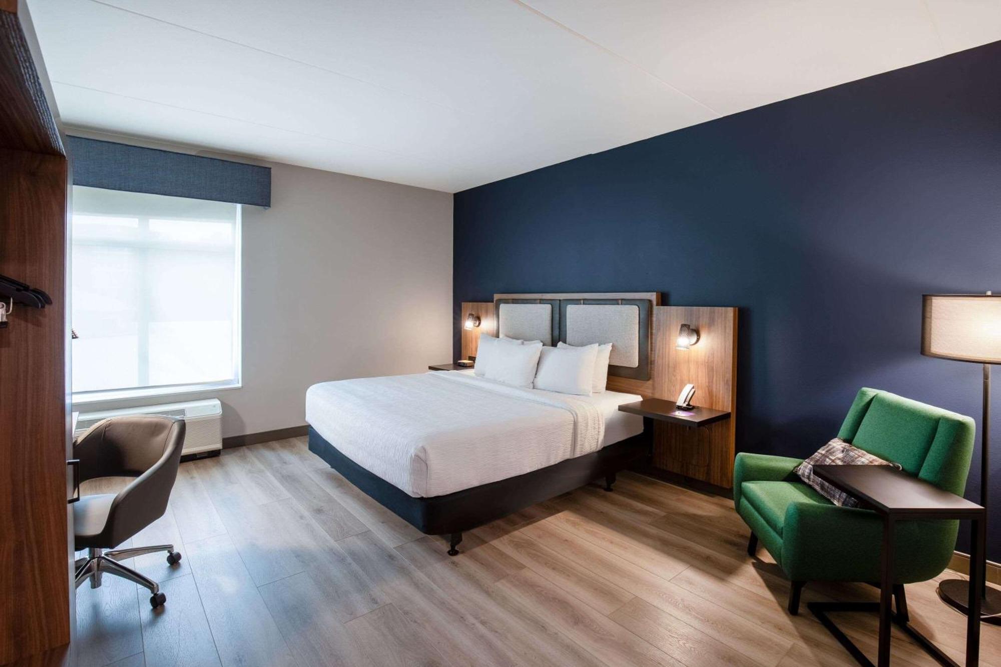 La Quinta Inn & Suites By Wyndham Chattanooga Downtown/South Bagian luar foto